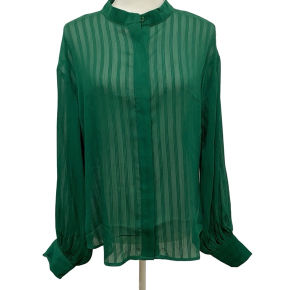 New York & Company Blouse Emerald Green Sheer Button Down Shirt Size Medium - Picture 1 of 14